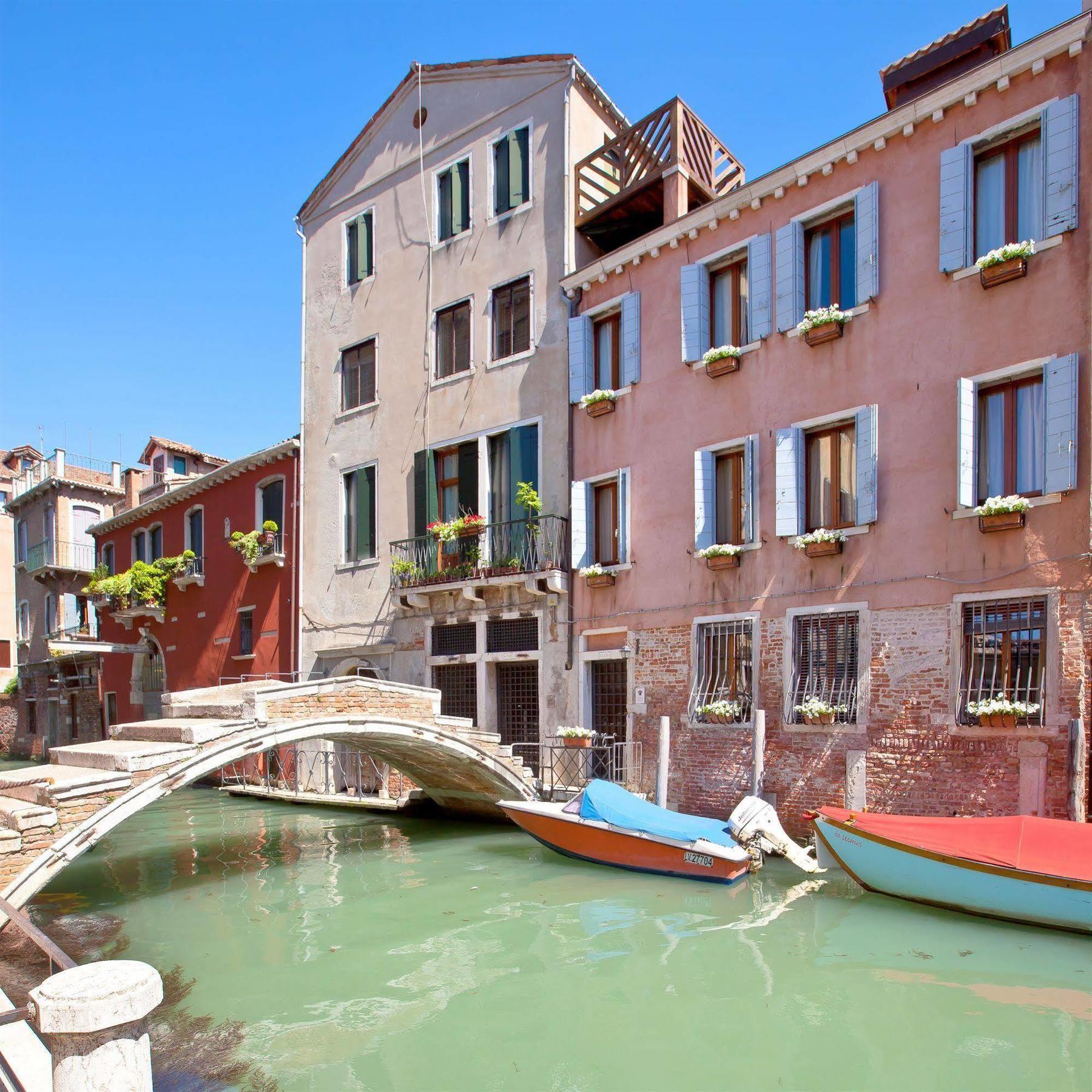 Bed and Breakfast 3749 Pontechiodo Venecia Exterior foto