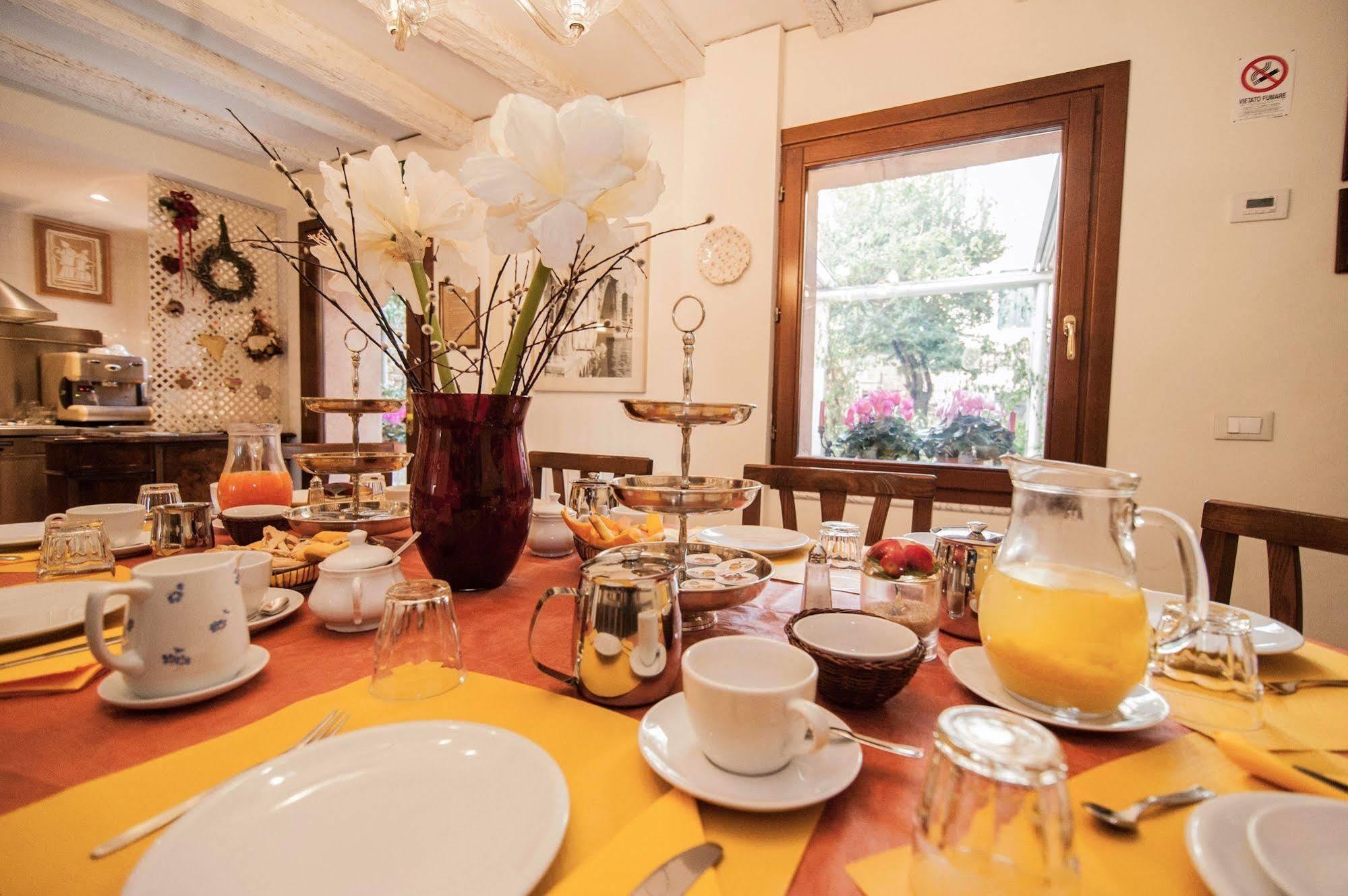 Bed and Breakfast 3749 Pontechiodo Venecia Exterior foto